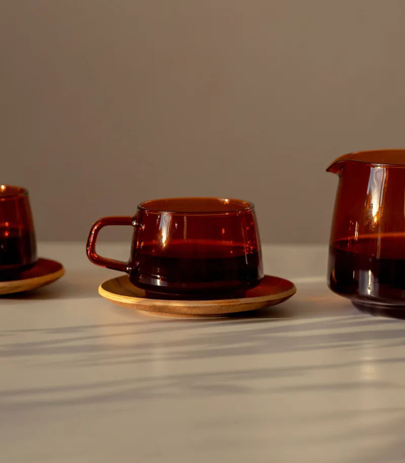 Tasse en verre ambré sépia Kinto