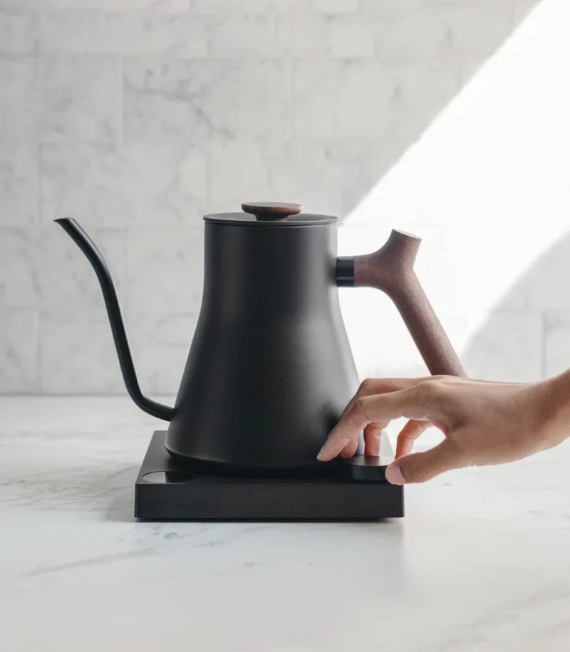Bouilloire Fellow Kettle - Bouilloire électrique Stagg EKG PRO