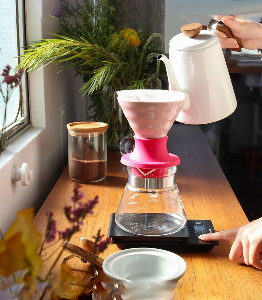 Hario V60 Switch 02 – Gotejador de imersão de cerâmica